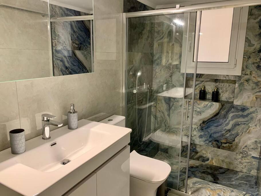 Alexa'S Downtown Apartment أثينا المظهر الخارجي الصورة